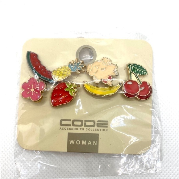 Cute Cartoon Brooch Pins Great for Backpacks Jeans - Picture 6 of 7